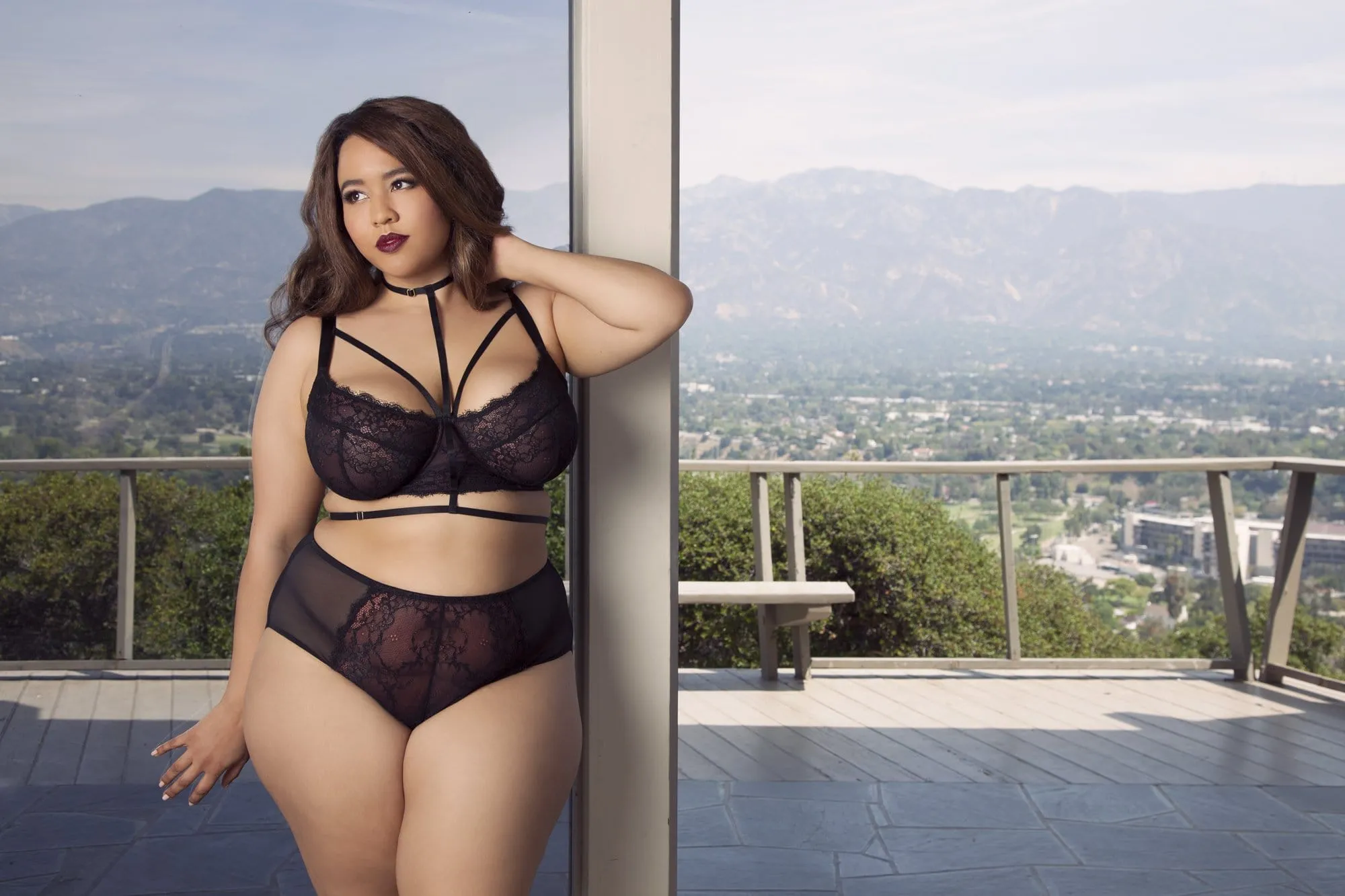 Draper Wine Lace Shortie
