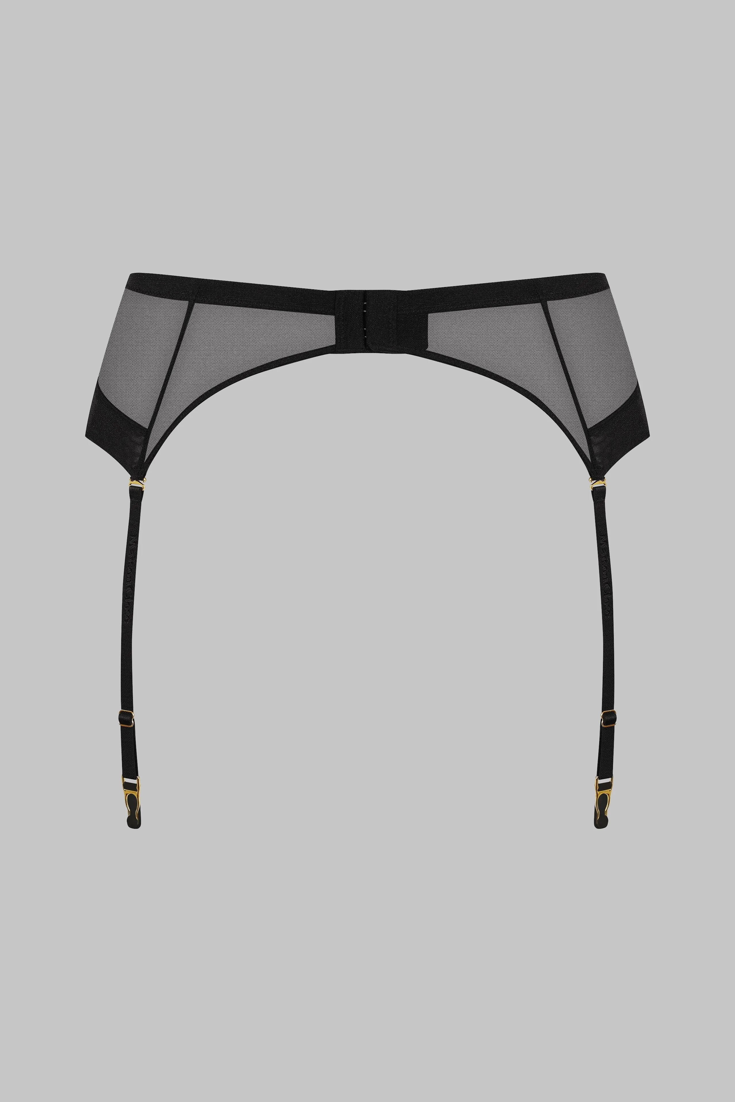Garter Belt - Corps à Corps