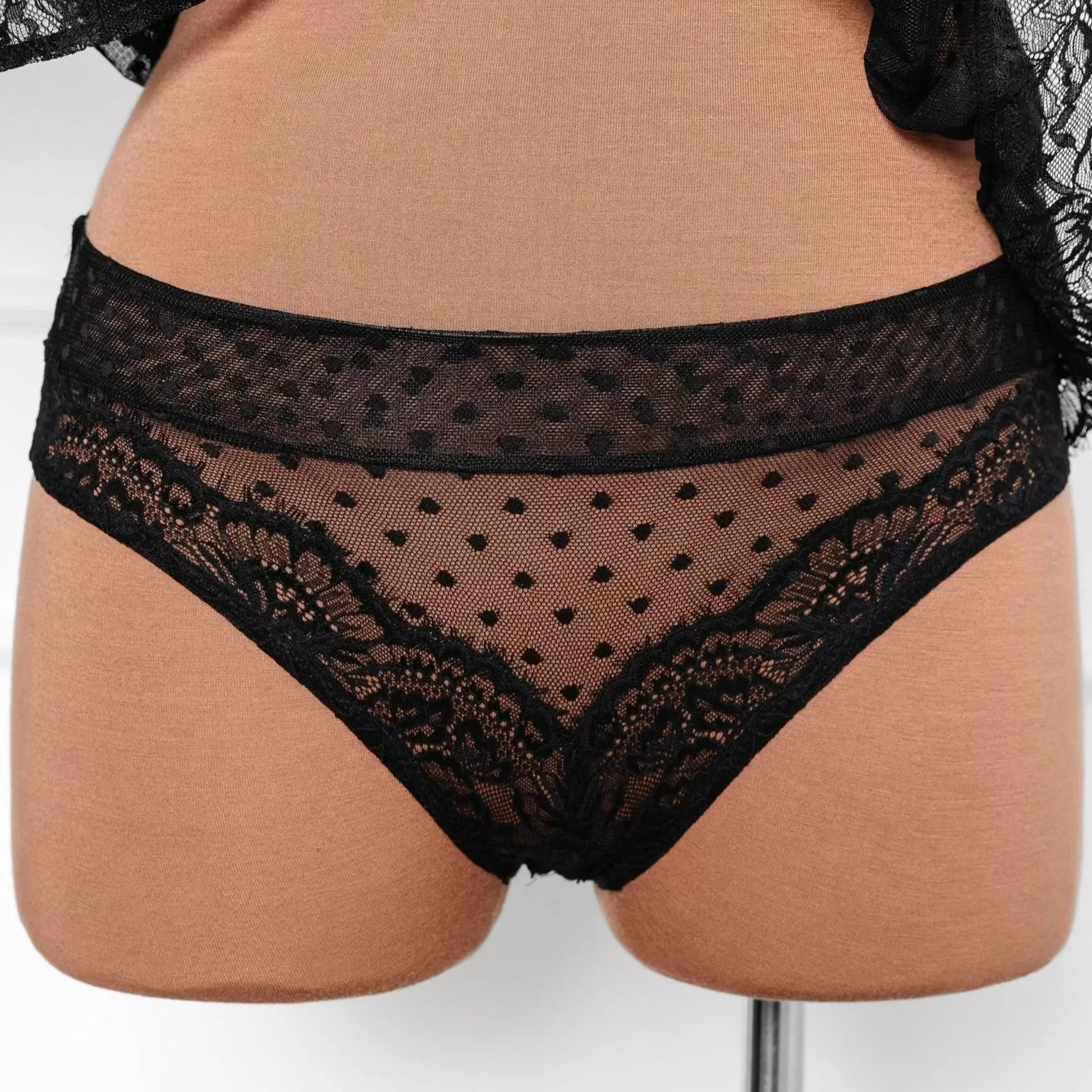 Lacy Polka Dot Crotchless Panty - Black