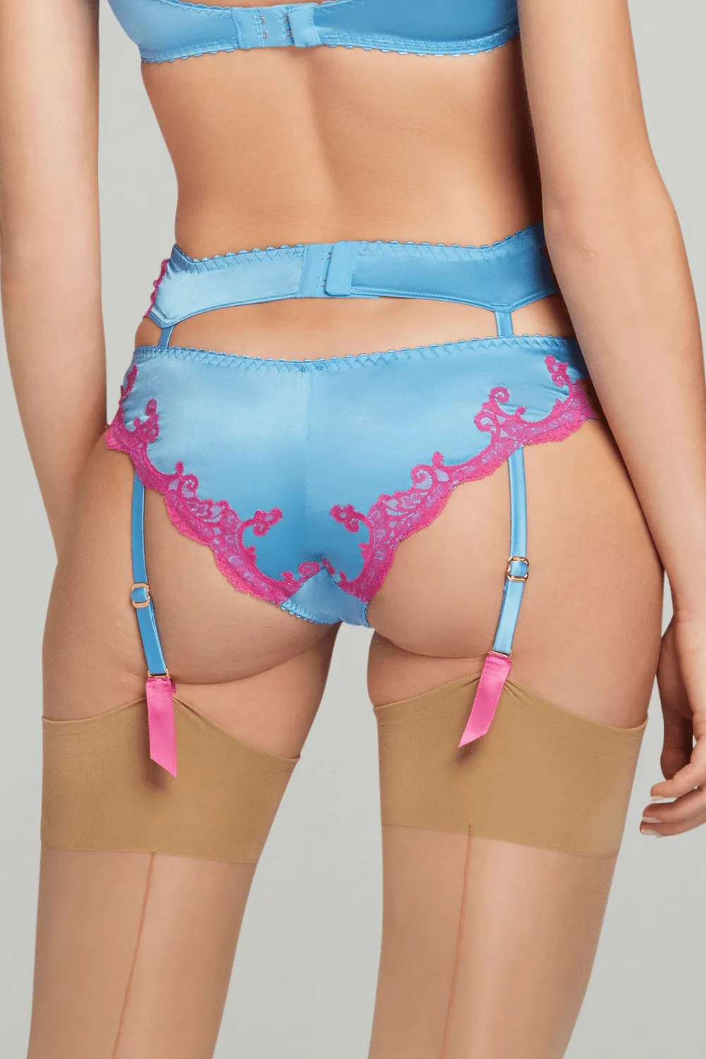 Molly Suspender. Size 2 (UK 8)